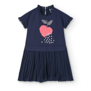 Vestido con fruta realzada