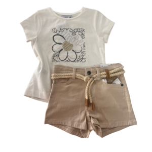 Conjunto short cinto blusa flor