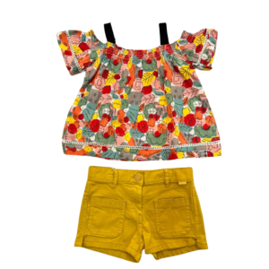 Conjunto short bluson florecitas
