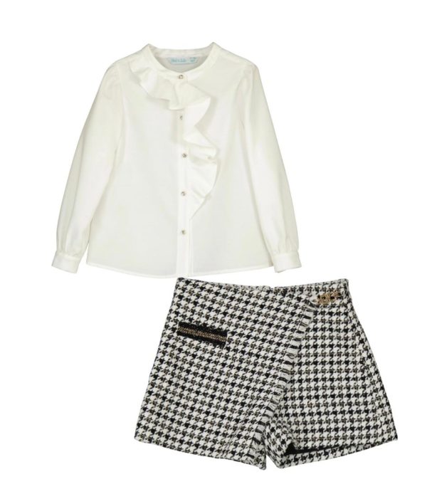 Conjunto short falda pata gallo b/olán
