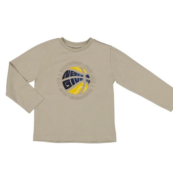 Playera never give