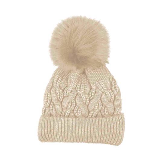 Gorro con mota